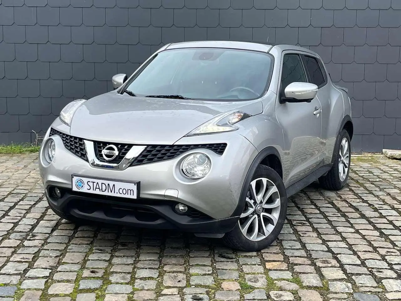 Photo 1 : Nissan Juke 2015 Petrol