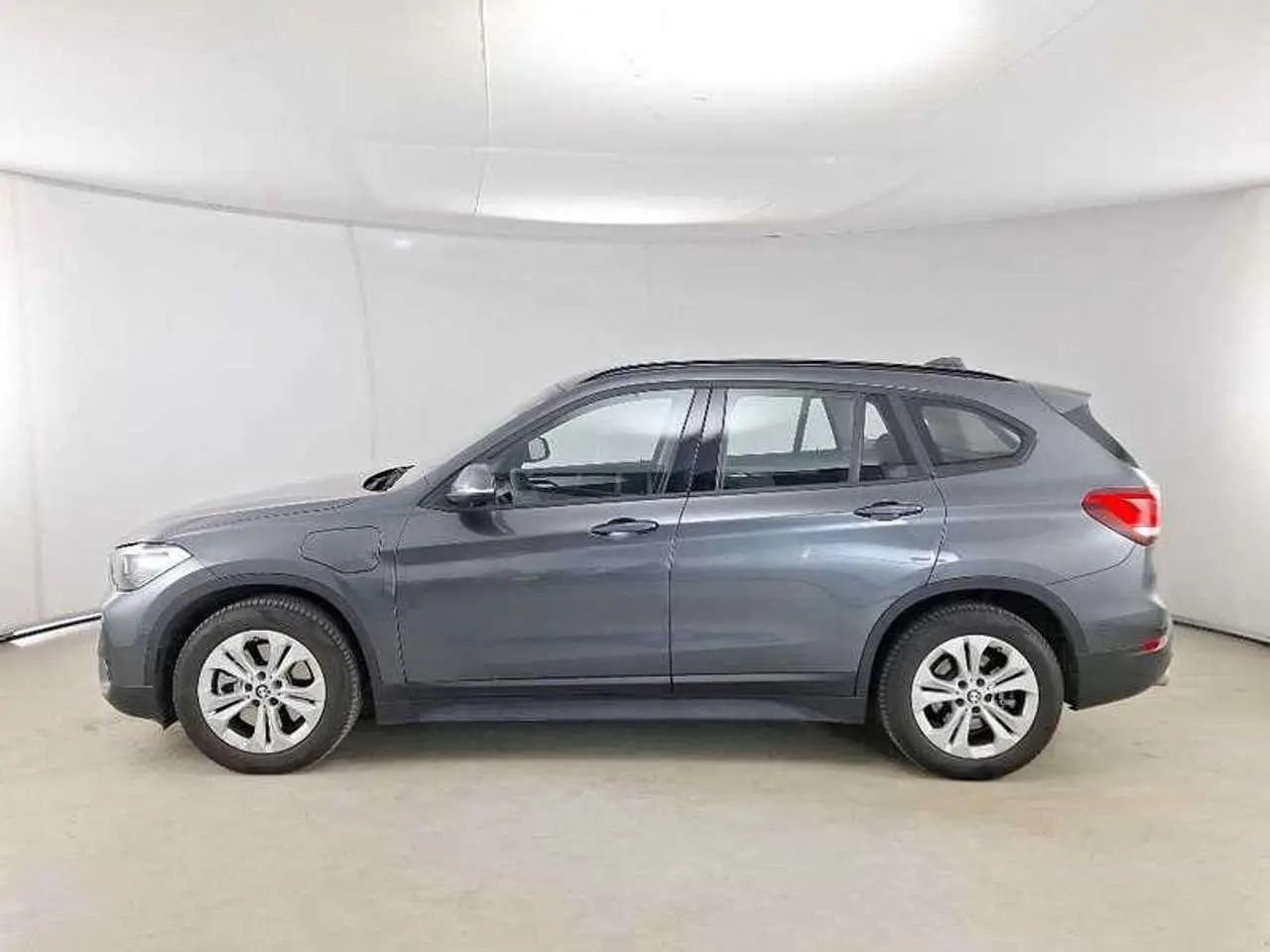 Photo 1 : Bmw X1 2021 Hybride