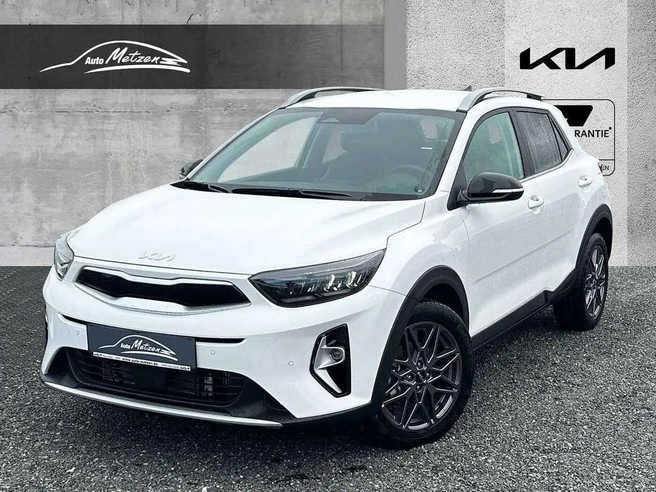 Photo 1 : Kia Stonic 2024 Petrol