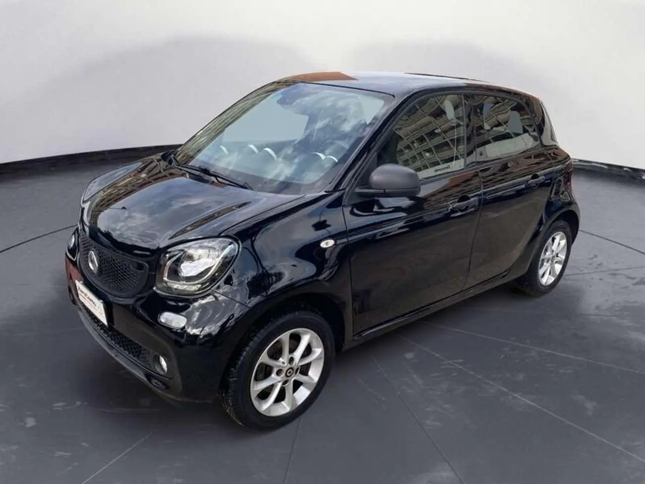 Photo 1 : Smart Forfour 2019 Petrol