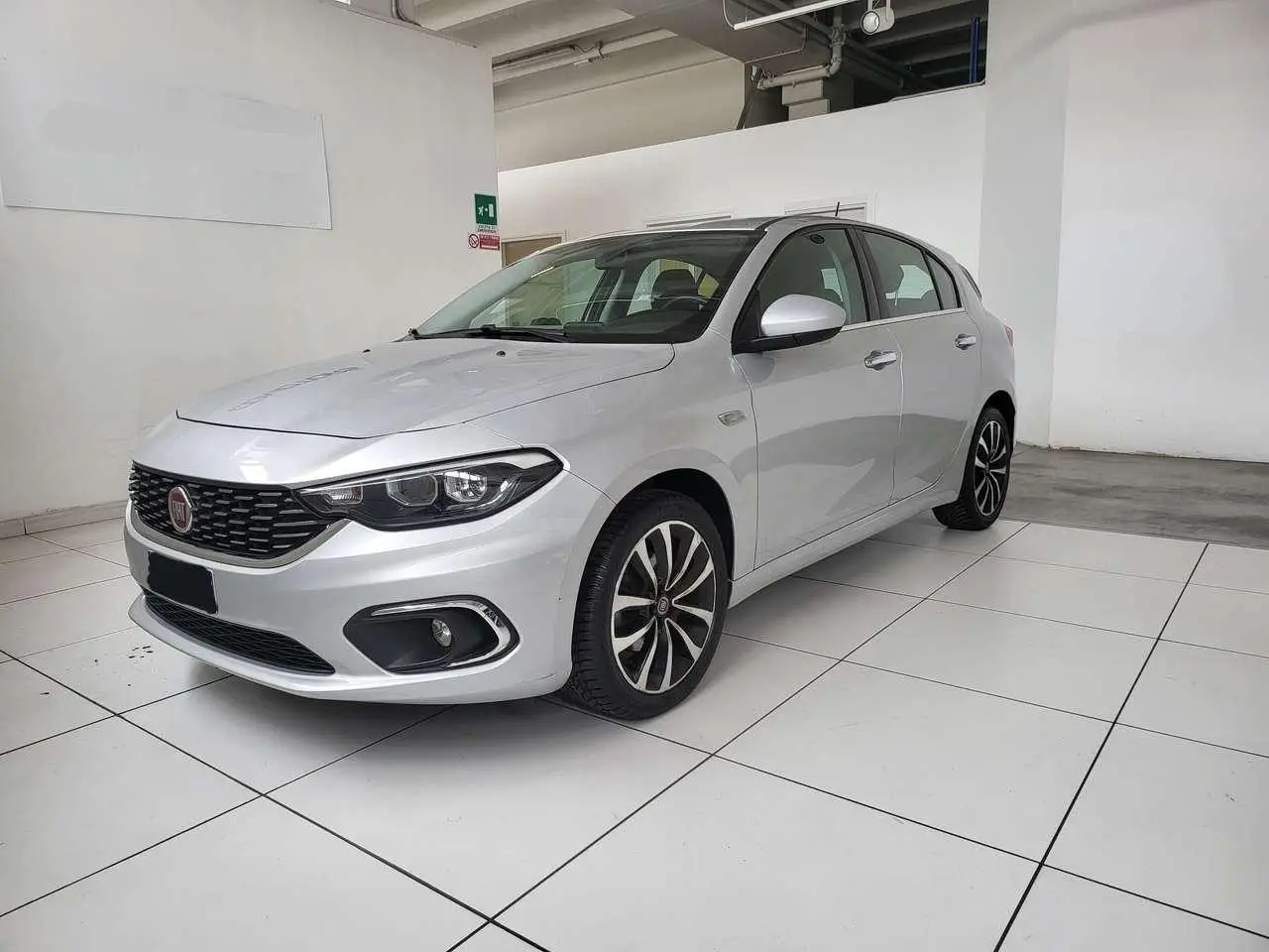 Photo 1 : Fiat Tipo 2020 Petrol