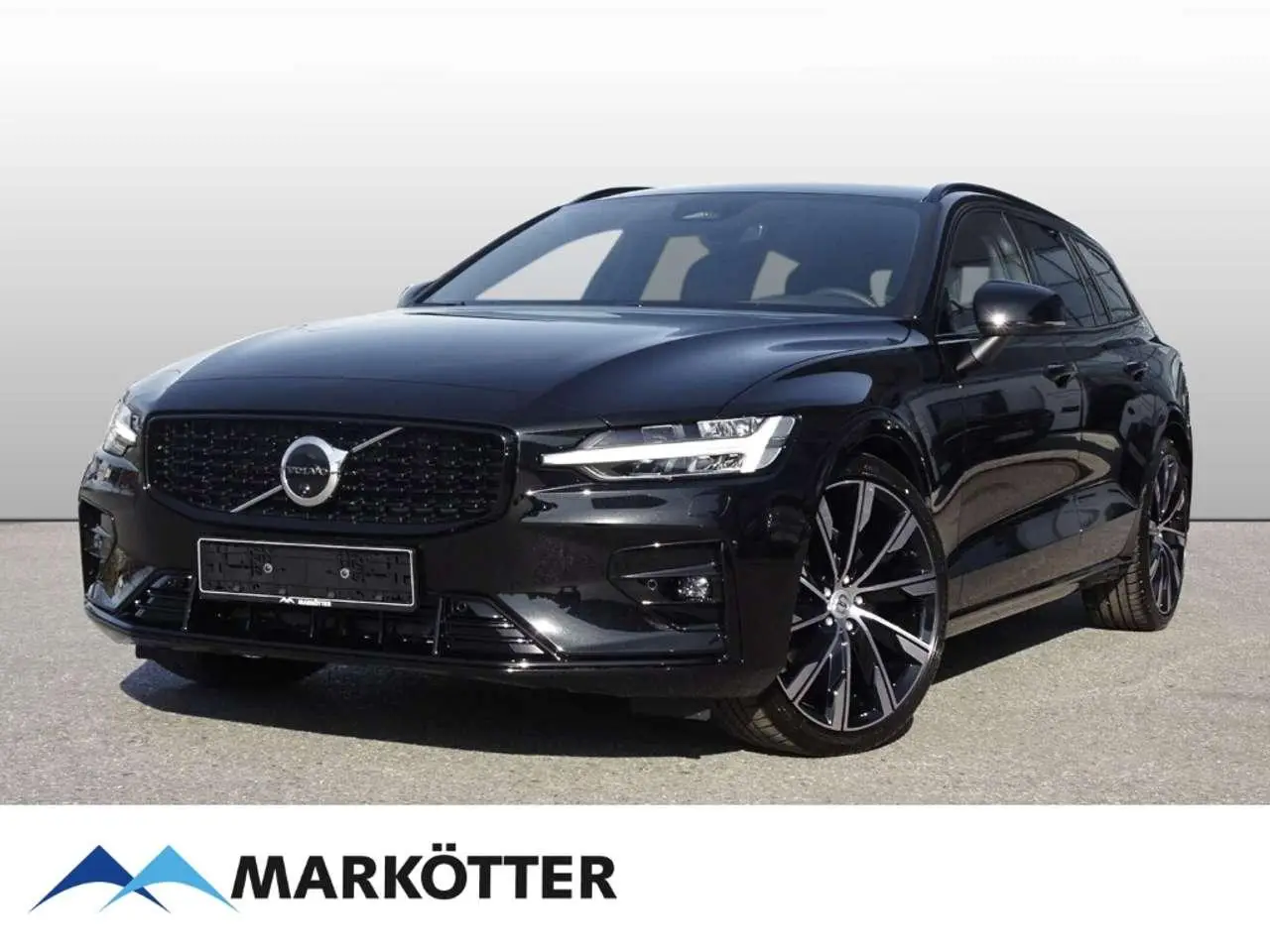 Photo 1 : Volvo V60 2024 Diesel