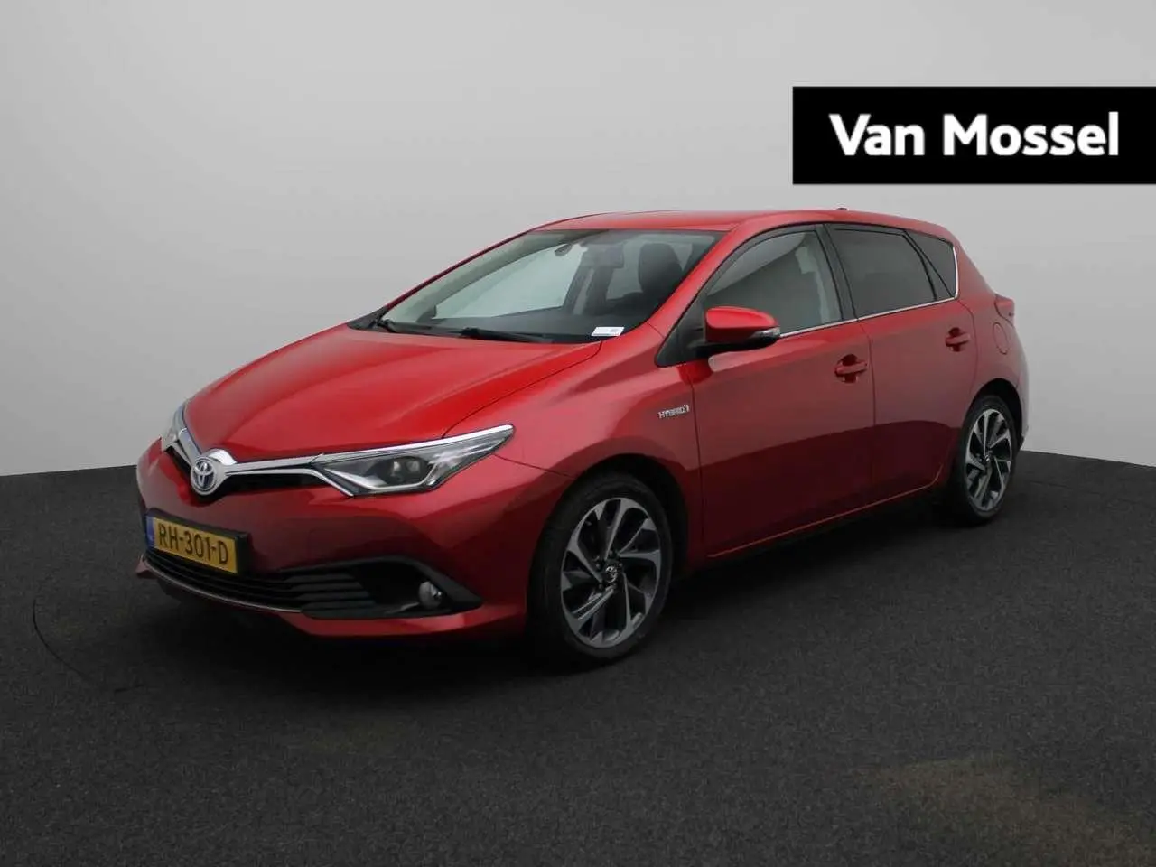 Photo 1 : Toyota Auris 2016 Hybride