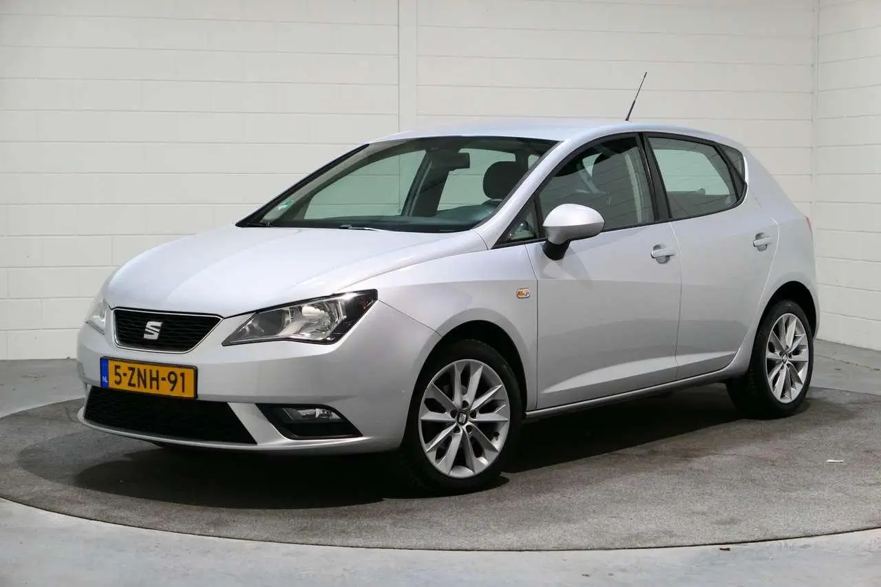 Photo 1 : Seat Ibiza 2015 Petrol