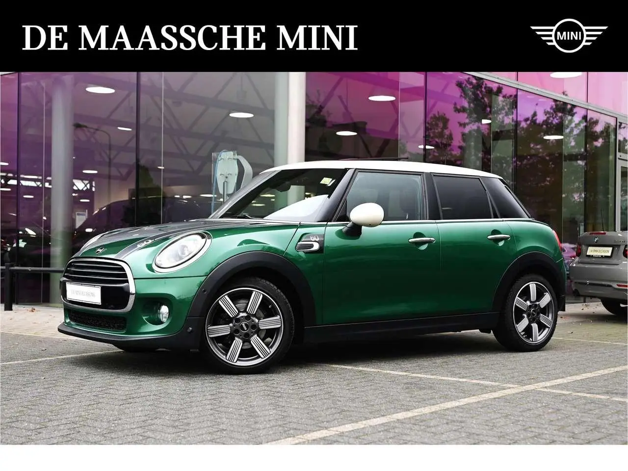 Photo 1 : Mini Cooper 2019 Petrol