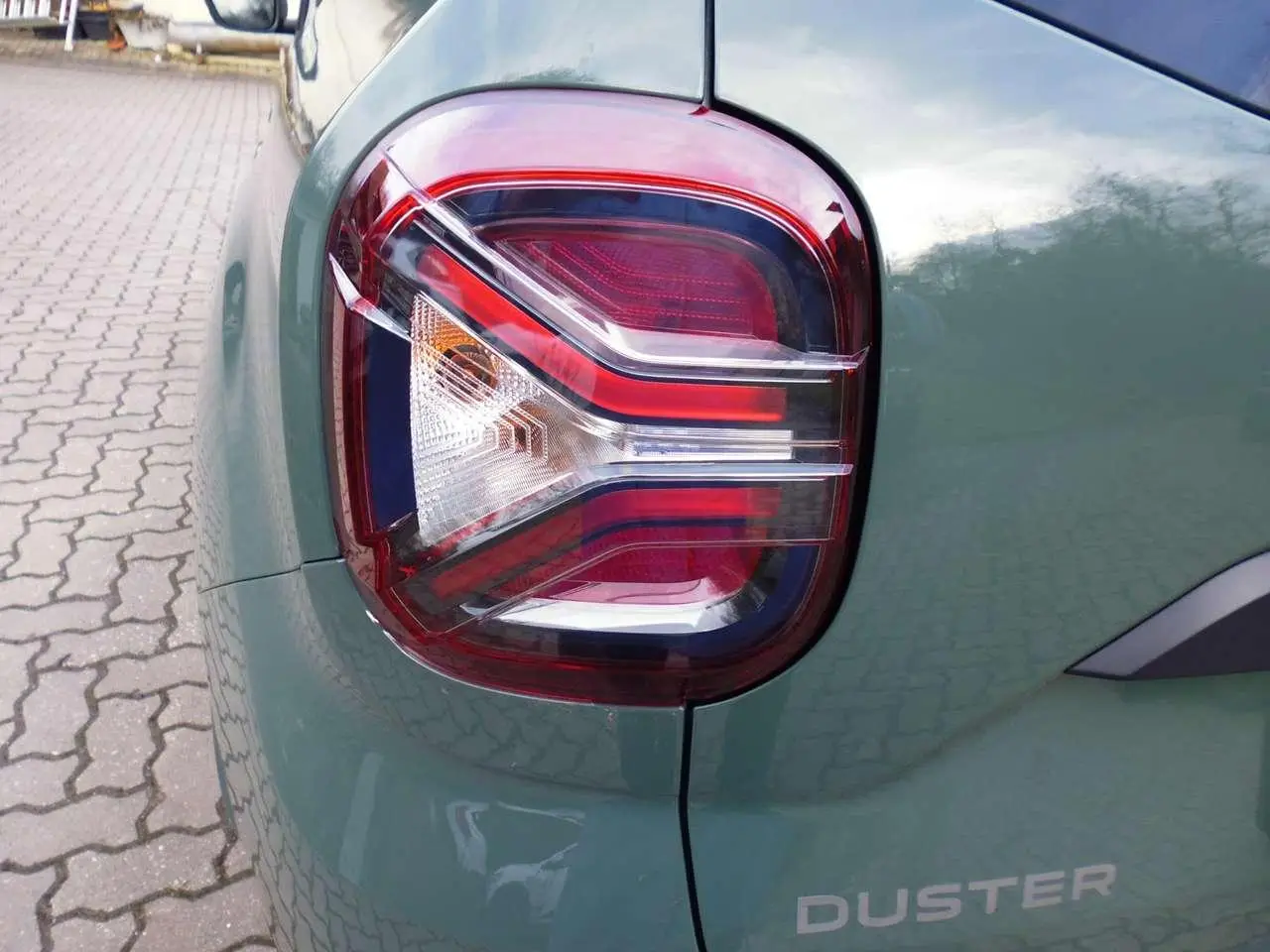 Photo 1 : Dacia Duster 2024 Essence