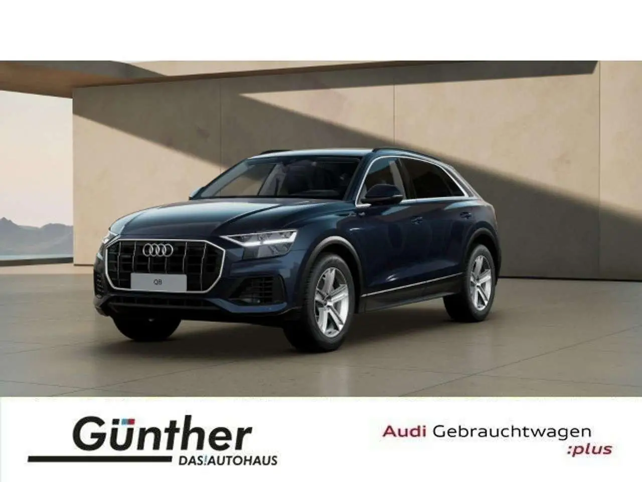 Photo 1 : Audi Q8 2023 Essence