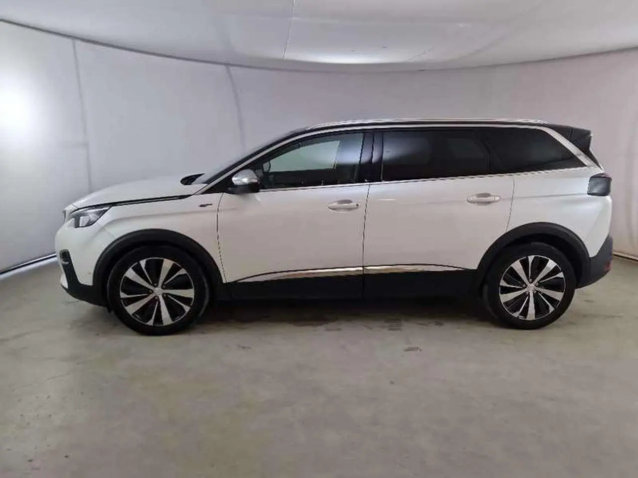 Photo 1 : Peugeot 5008 2018 Diesel