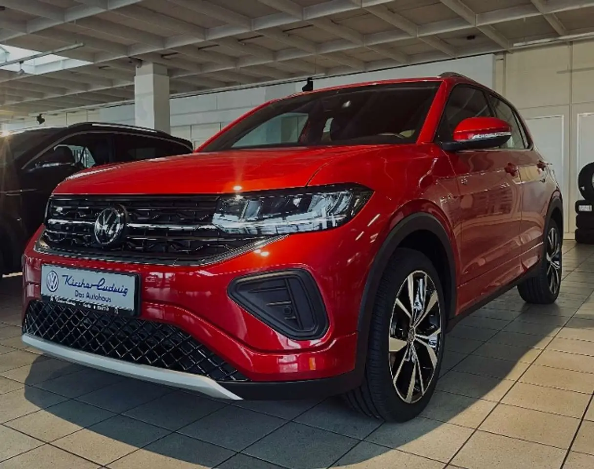 Photo 1 : Volkswagen T-cross 2024 Essence