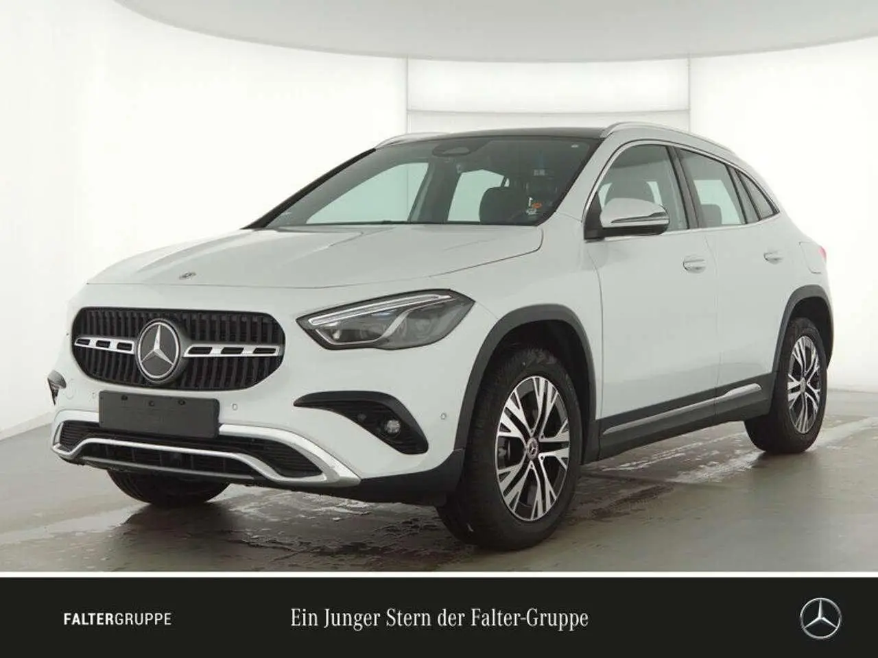 Photo 1 : Mercedes-benz Classe Gla 2023 Hybride