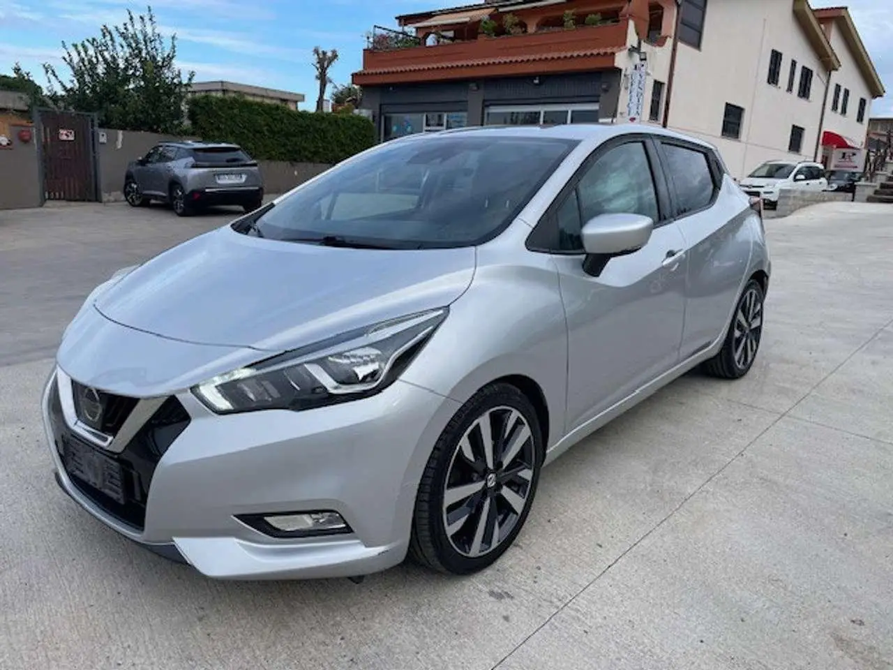 Photo 1 : Nissan Micra 2018 Diesel