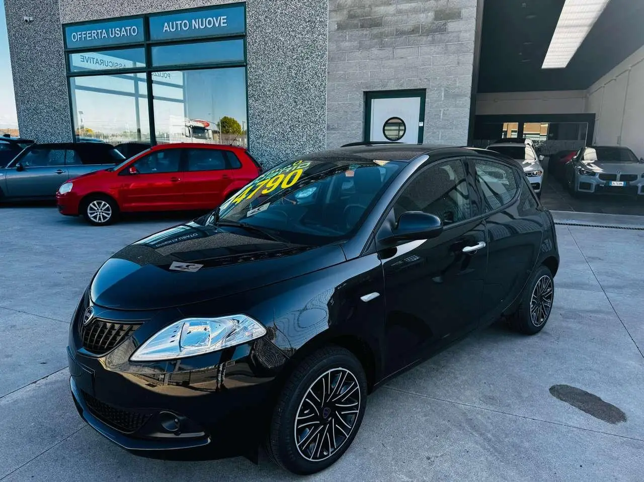 Photo 1 : Lancia Ypsilon 2023 Hybride