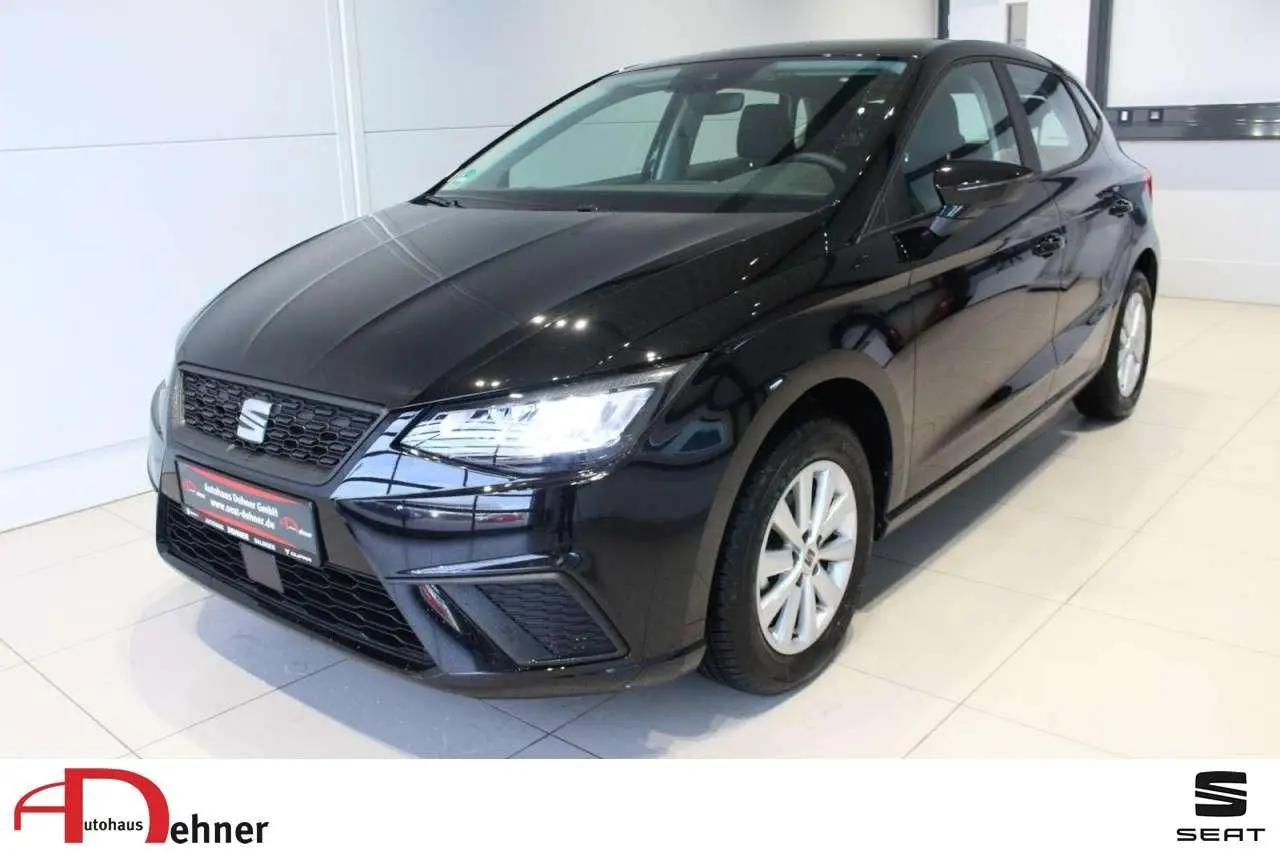 Photo 1 : Seat Ibiza 2023 Petrol