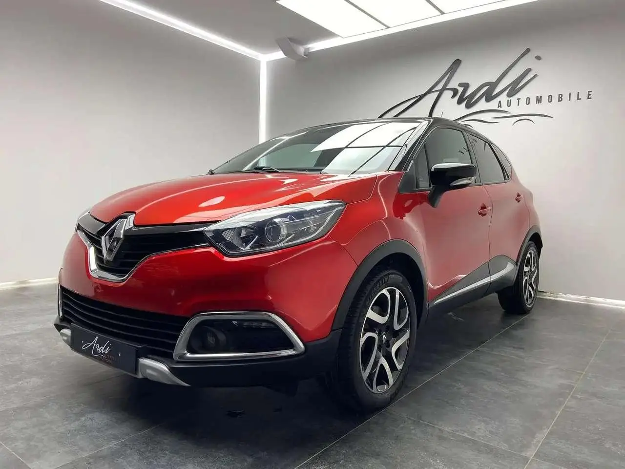 Photo 1 : Renault Captur 2015 Diesel