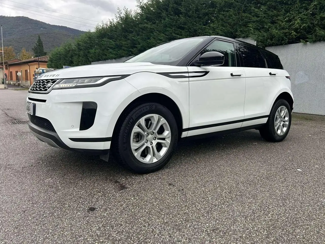 Photo 1 : Land Rover Range Rover Evoque 2020 Hybride