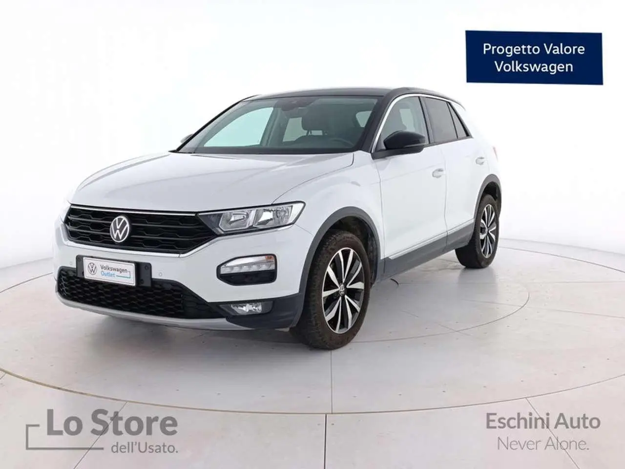 Photo 1 : Volkswagen T-roc 2021 Essence