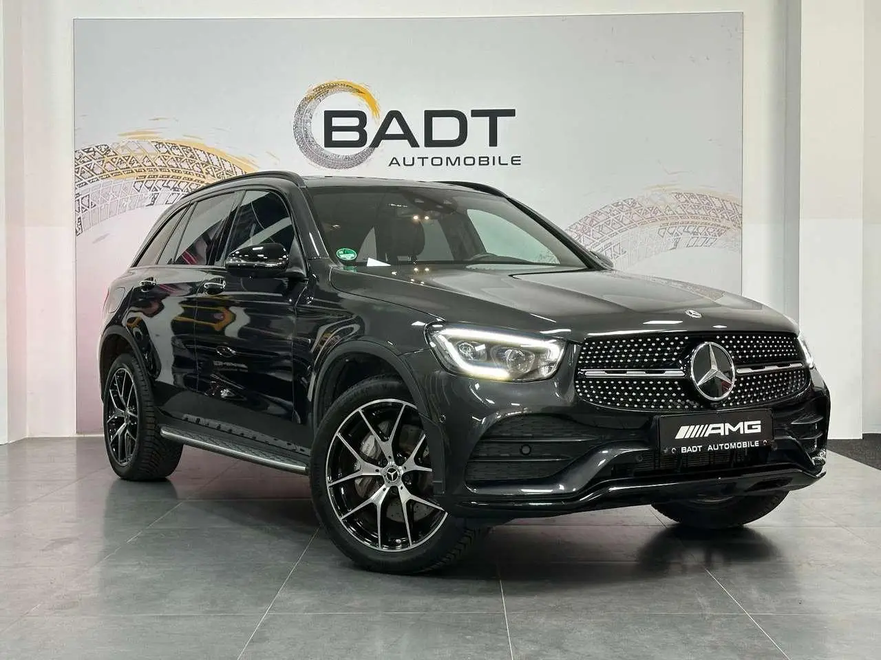 Photo 1 : Mercedes-benz Classe Glc 2021 Hybrid