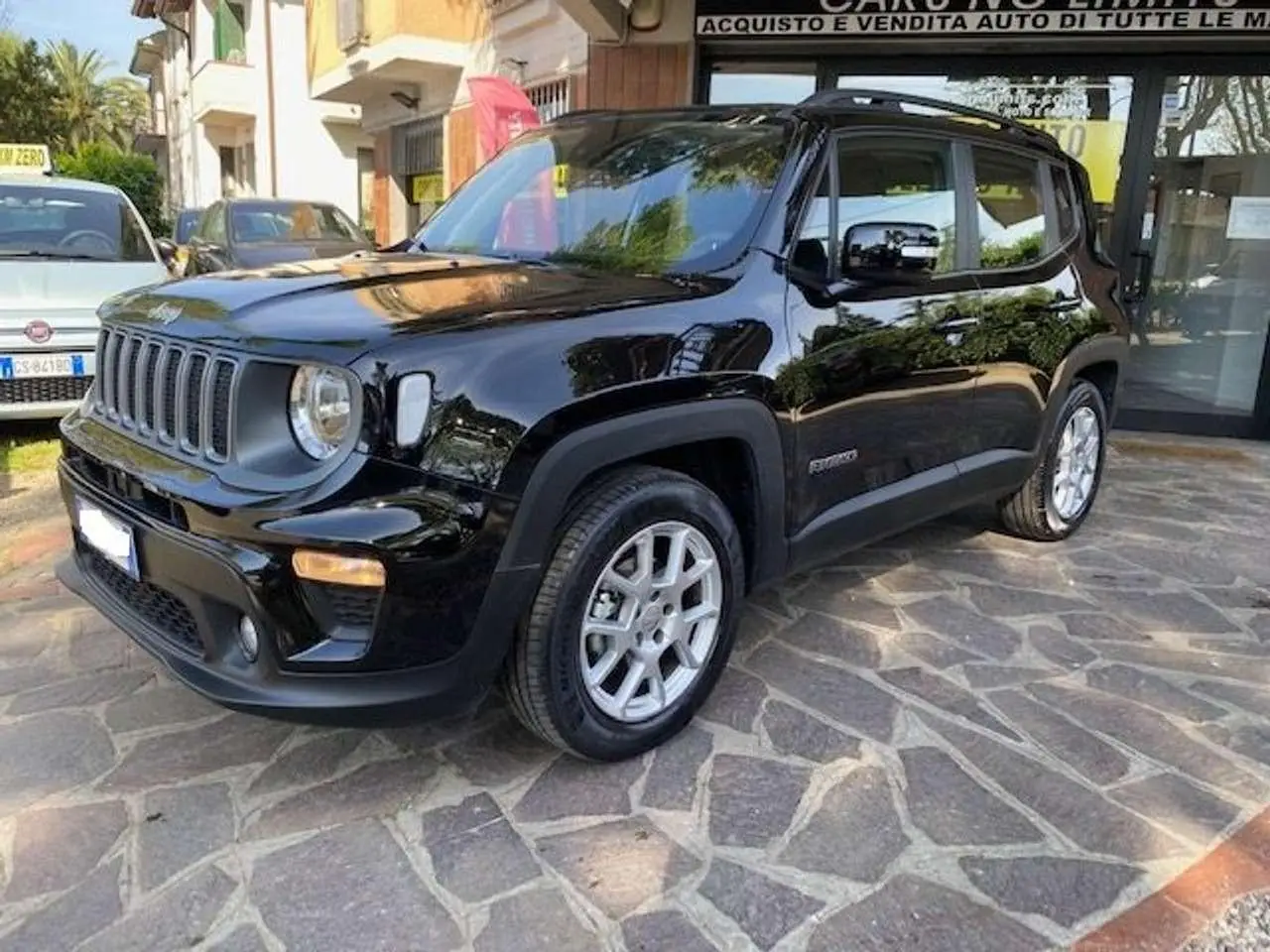 Photo 1 : Jeep Renegade 2022 Essence