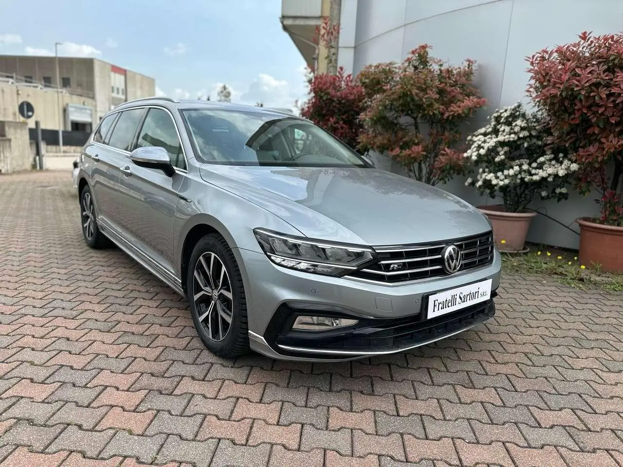 Photo 1 : Volkswagen Passat 2020 Diesel