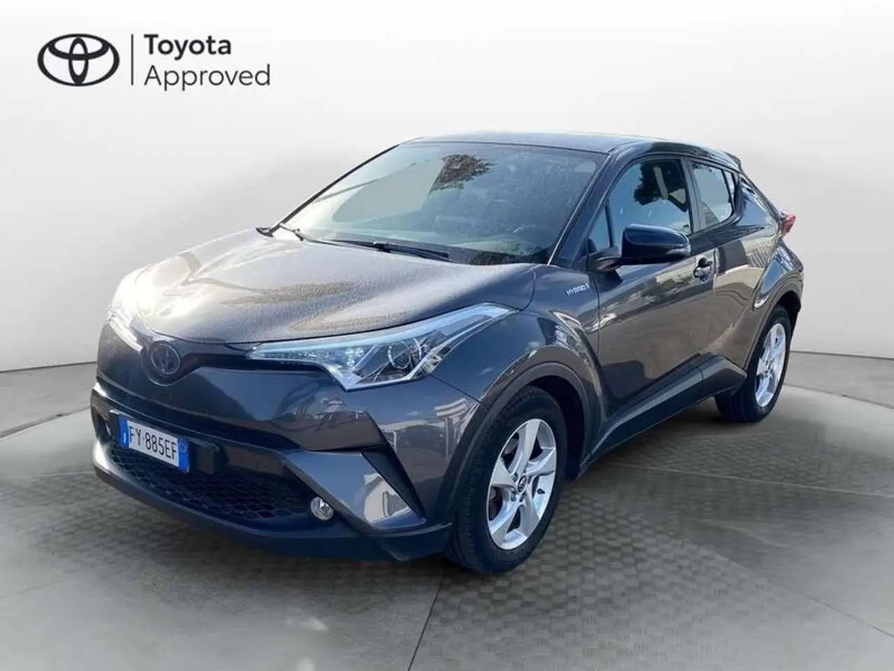 Photo 1 : Toyota C-hr 2019 Hybrid