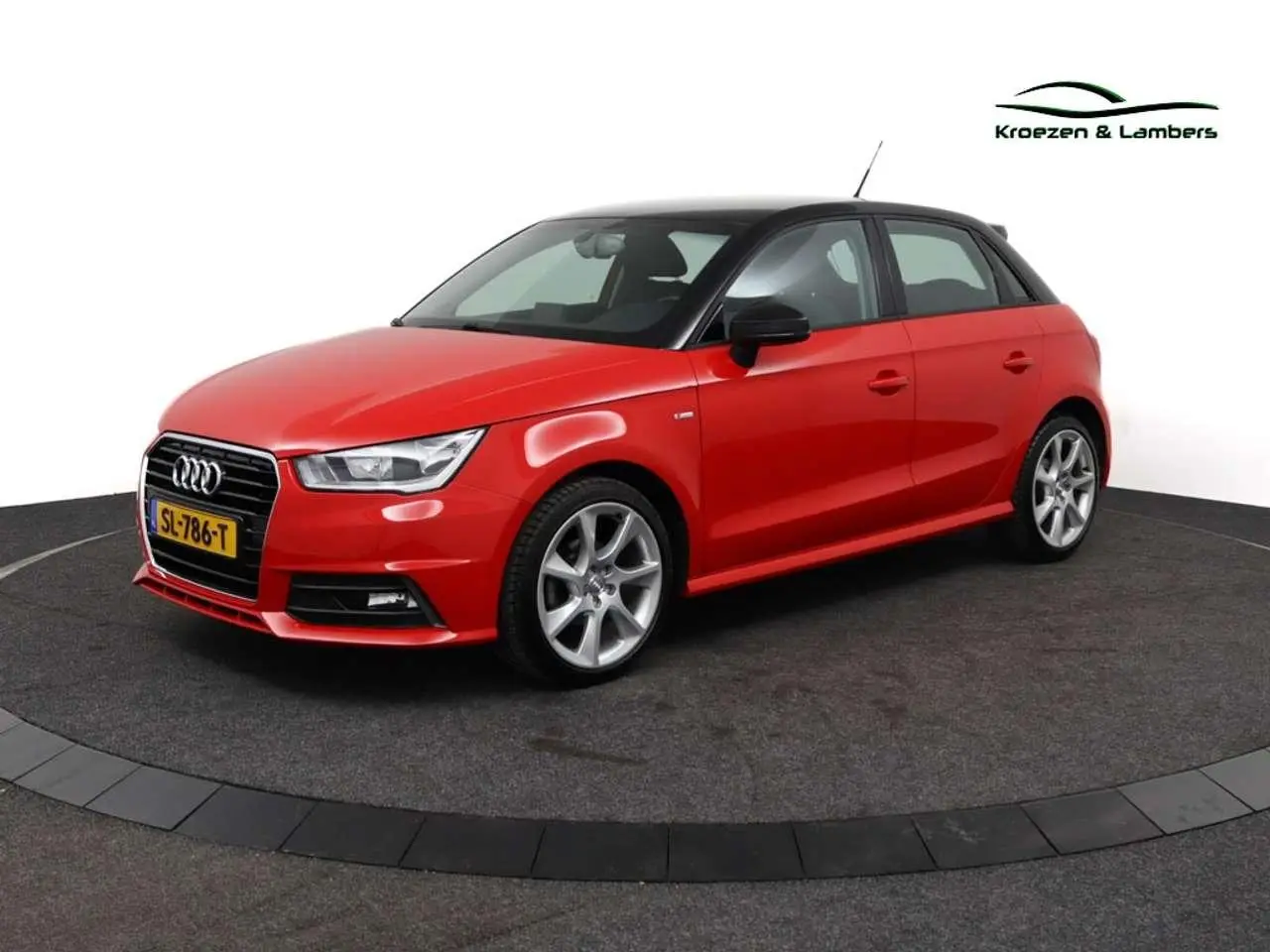 Photo 1 : Audi A1 2018 Petrol