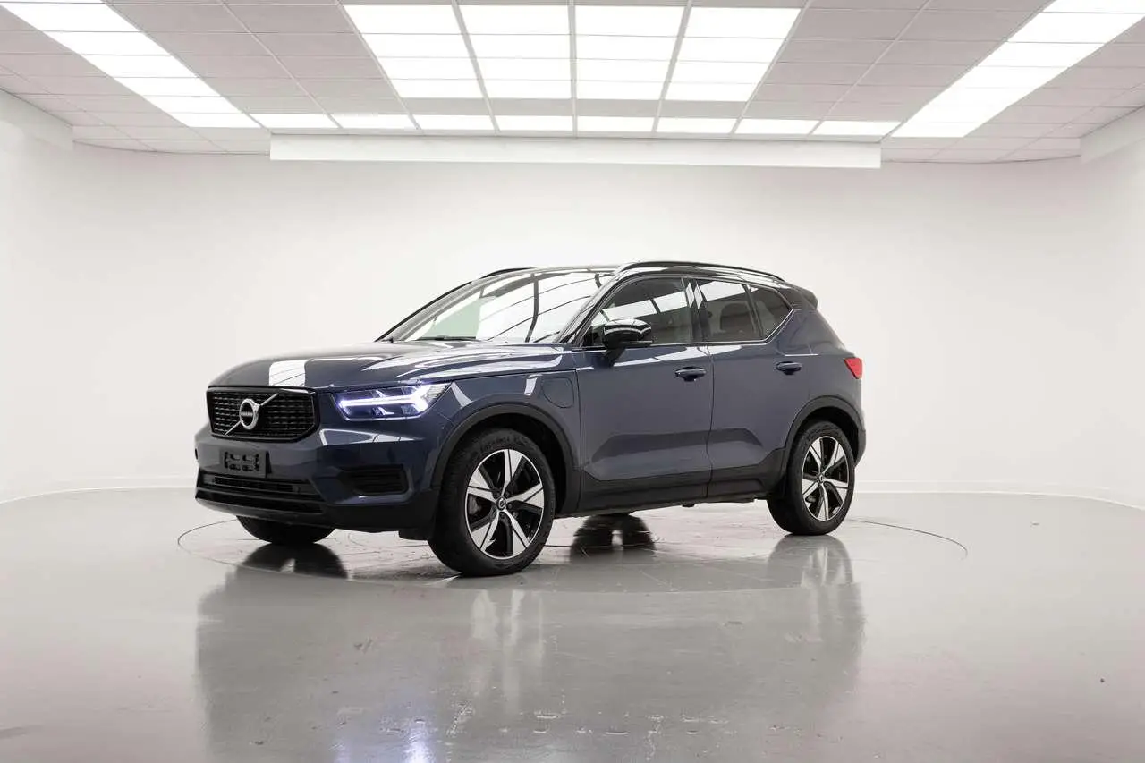 Photo 1 : Volvo Xc40 2021 Hybride