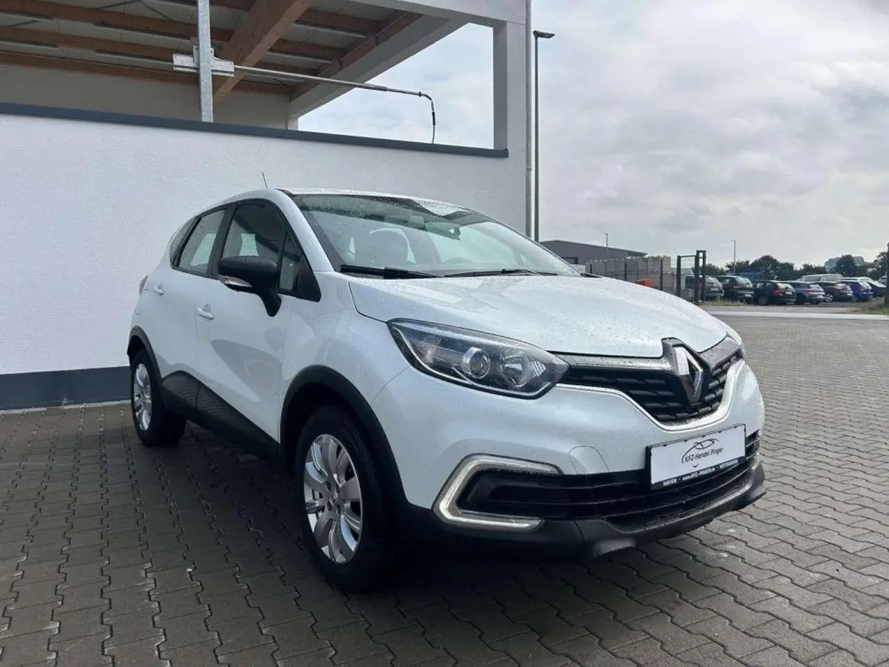 Photo 1 : Renault Captur 2019 Petrol