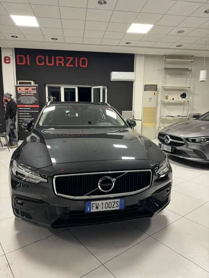 Photo 1 : Volvo V60 2019 Diesel