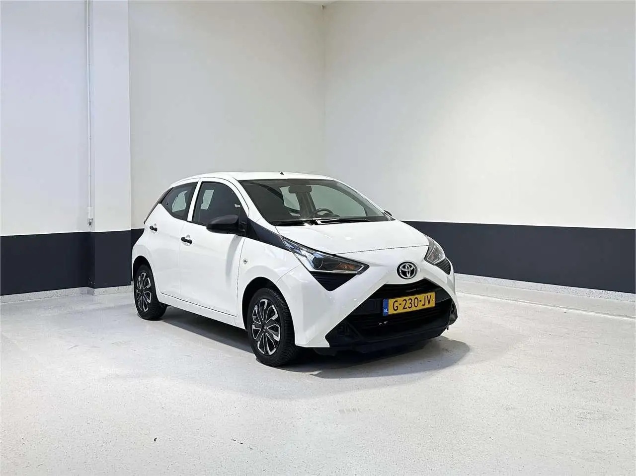 Photo 1 : Toyota Aygo 2019 Petrol