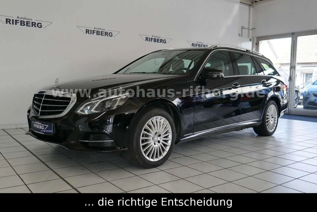 Photo 1 : Mercedes-benz Classe E 2016 Essence