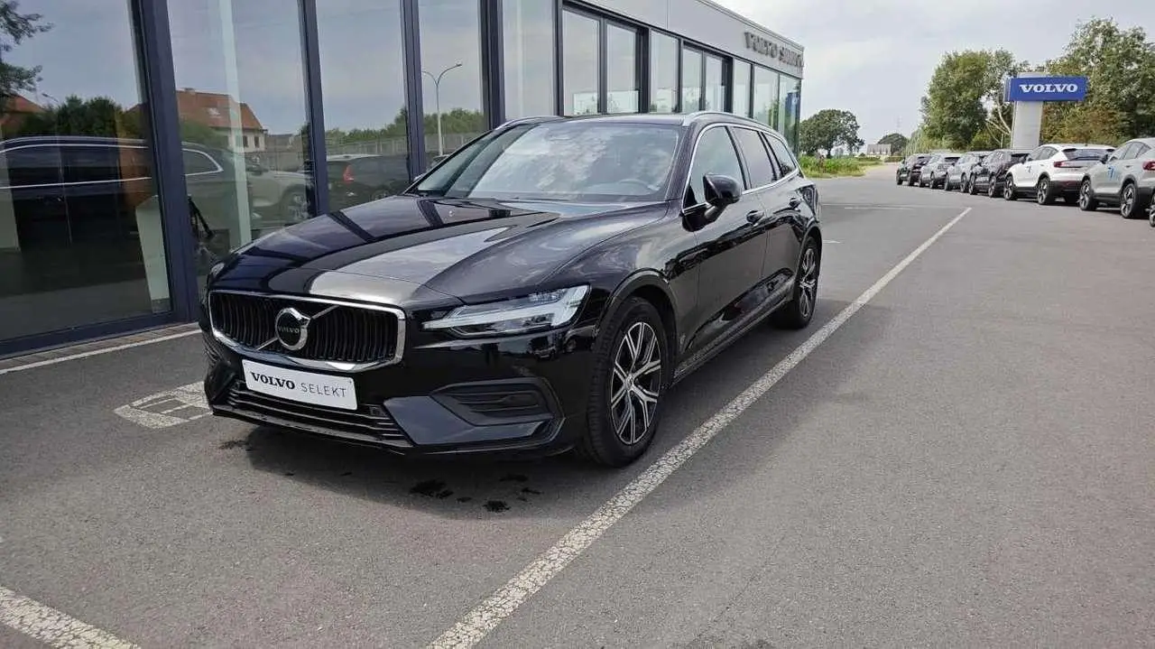 Photo 1 : Volvo V60 2024 Hybrid