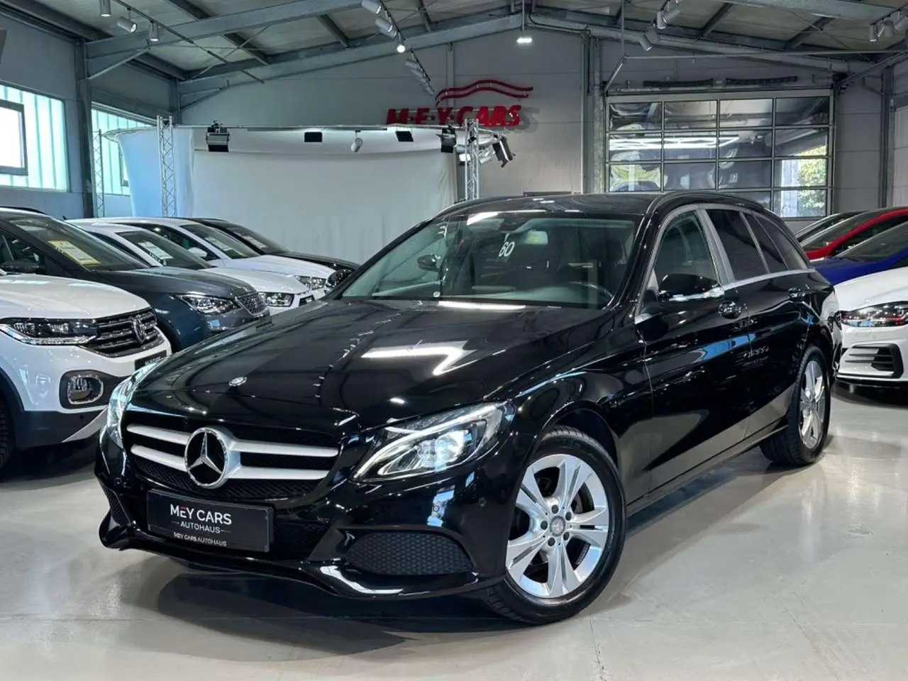 Photo 1 : Mercedes-benz Classe C 2015 Petrol