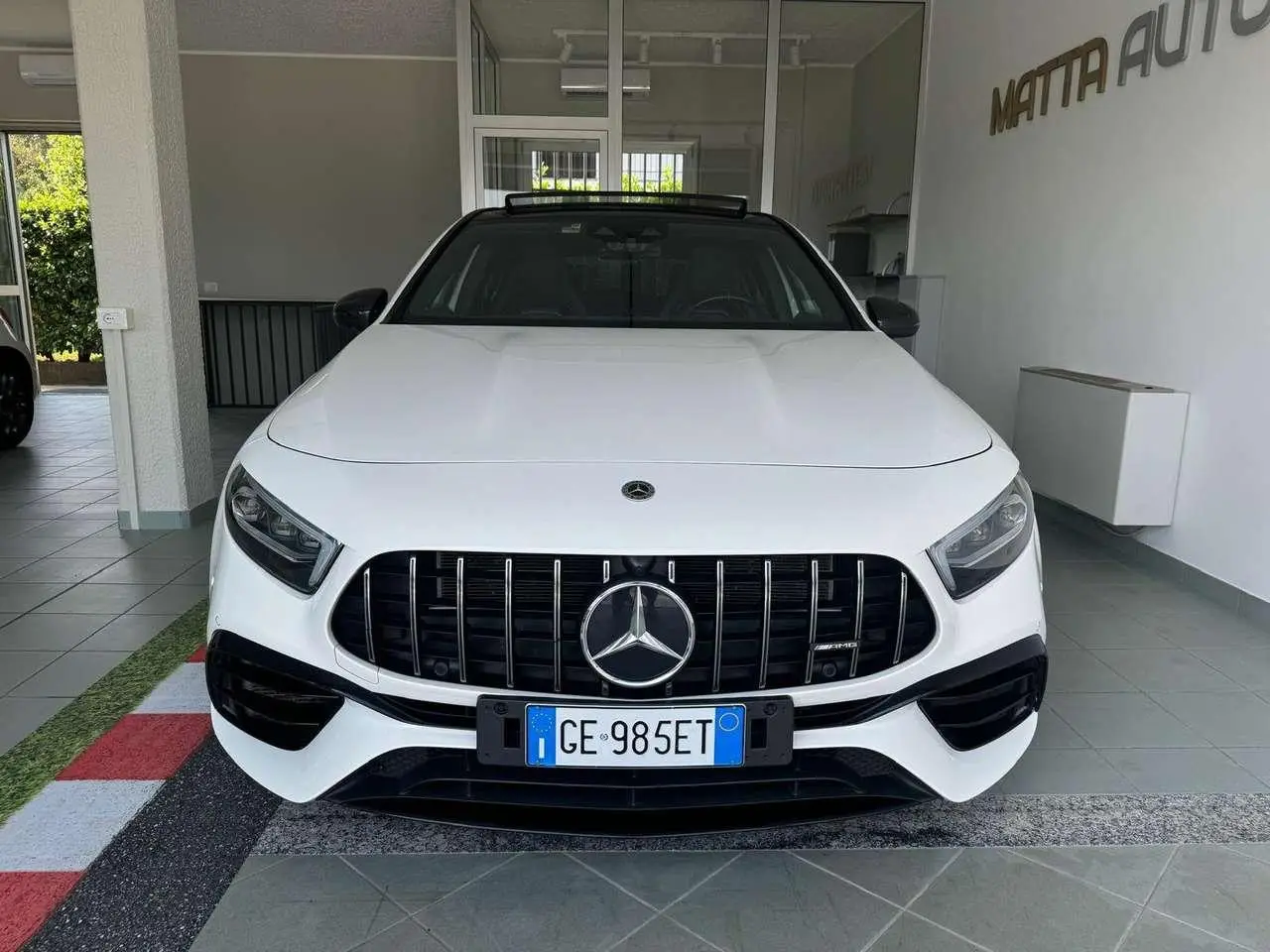 Photo 1 : Mercedes-benz Classe A 2021 Essence