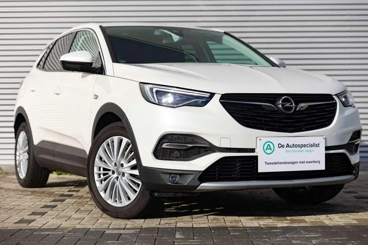 Photo 1 : Opel Grandland 2018 Essence