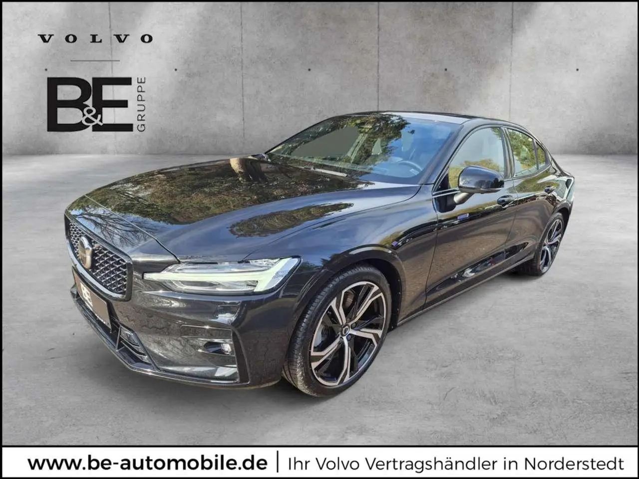 Photo 1 : Volvo S60 2023 Essence