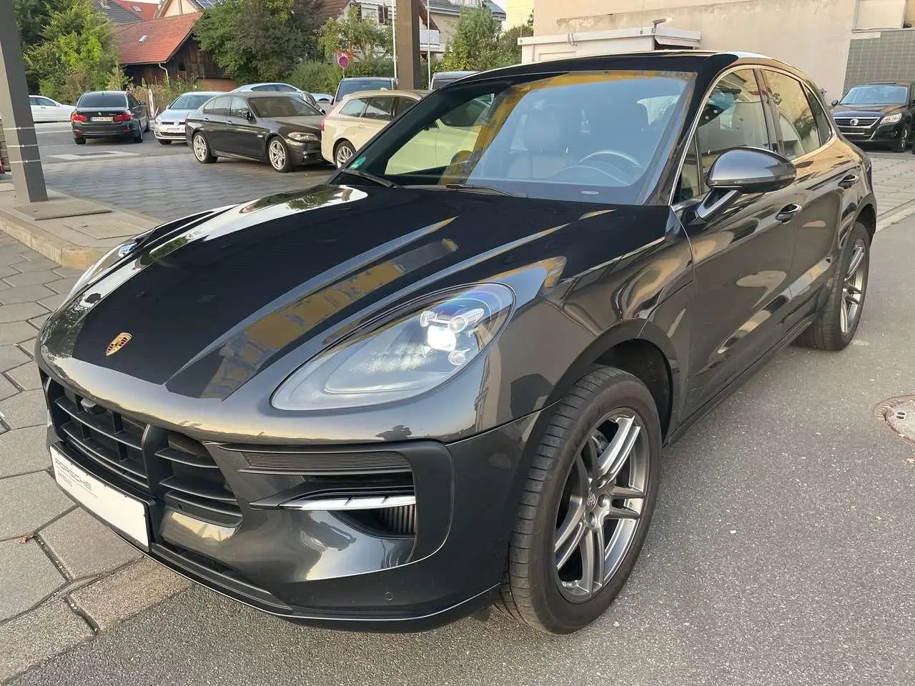 Photo 1 : Porsche Macan 2020 Petrol