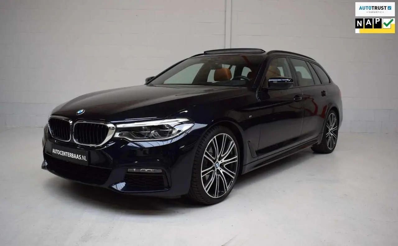 Photo 1 : Bmw Serie 5 2019 Petrol