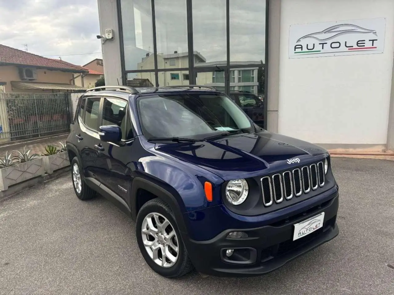 Photo 1 : Jeep Renegade 2016 Diesel