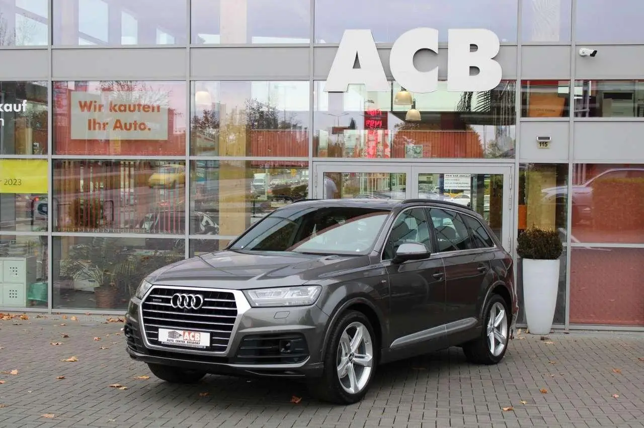 Photo 1 : Audi Q7 2019 Diesel