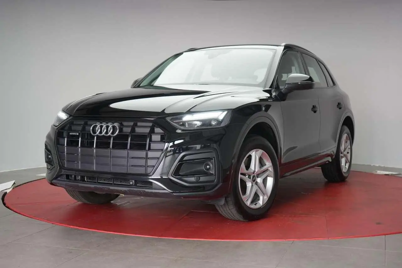 Photo 1 : Audi Q5 2023 Diesel