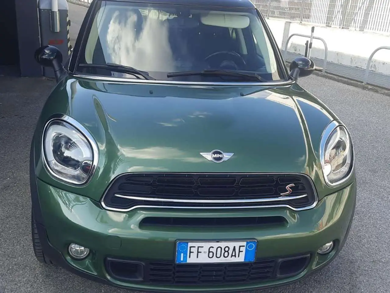 Photo 1 : Mini Cooper 2016 Diesel