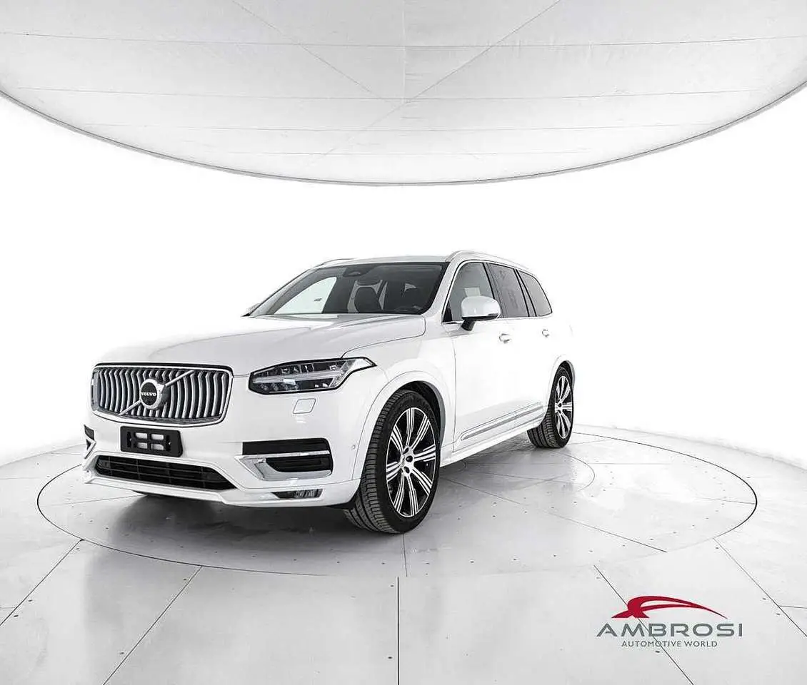 Photo 1 : Volvo Xc90 2024 Hybrid