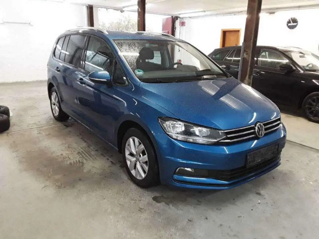 Photo 1 : Volkswagen Touran 2020 Essence