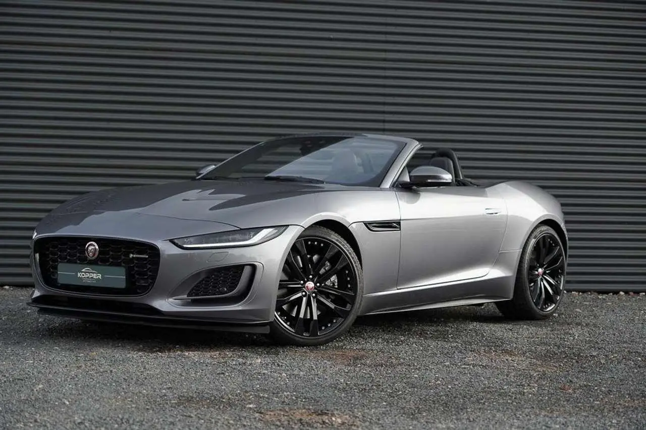 Photo 1 : Jaguar F-type 2023 Essence