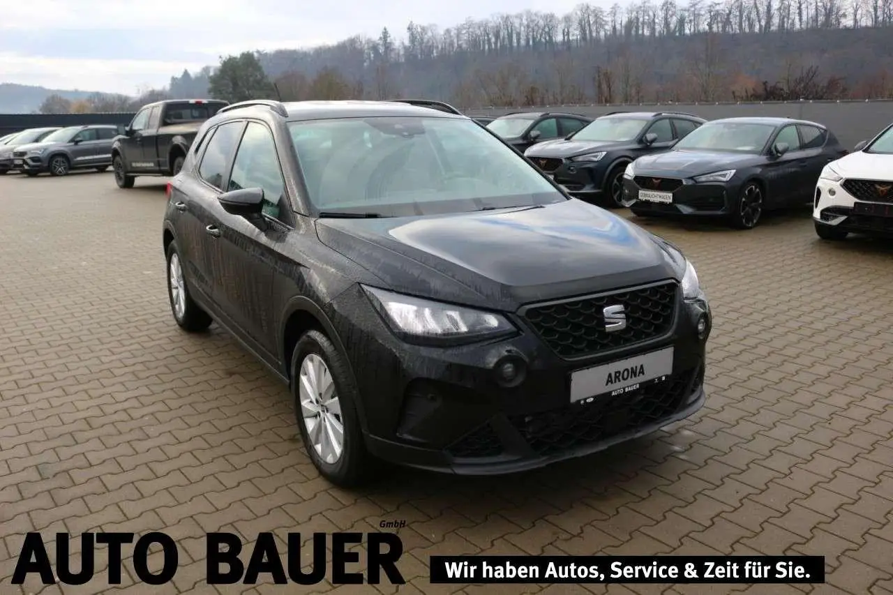 Photo 1 : Seat Arona 2023 Petrol