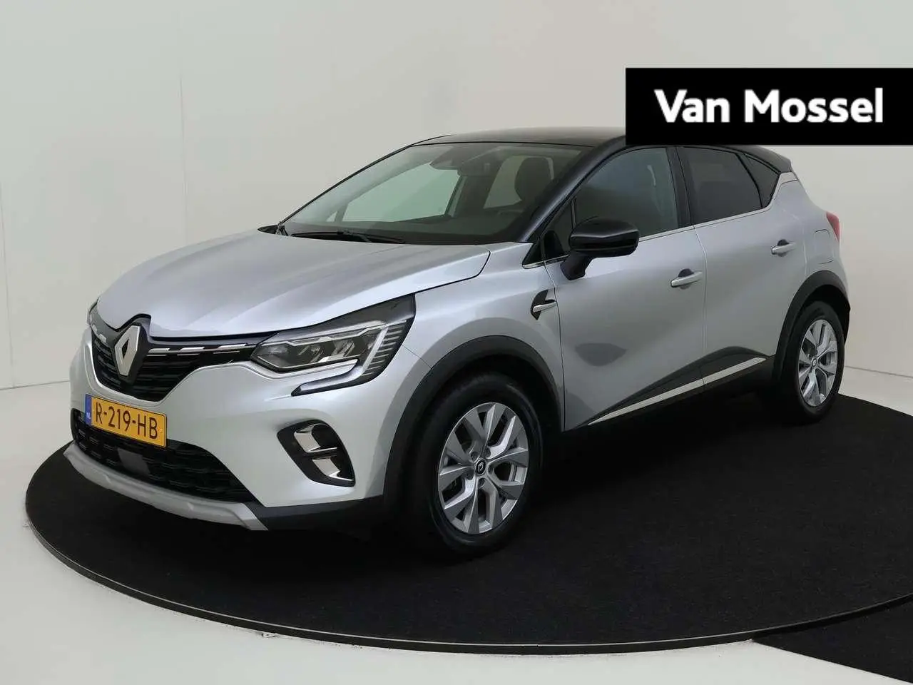 Photo 1 : Renault Captur 2022 Hybride