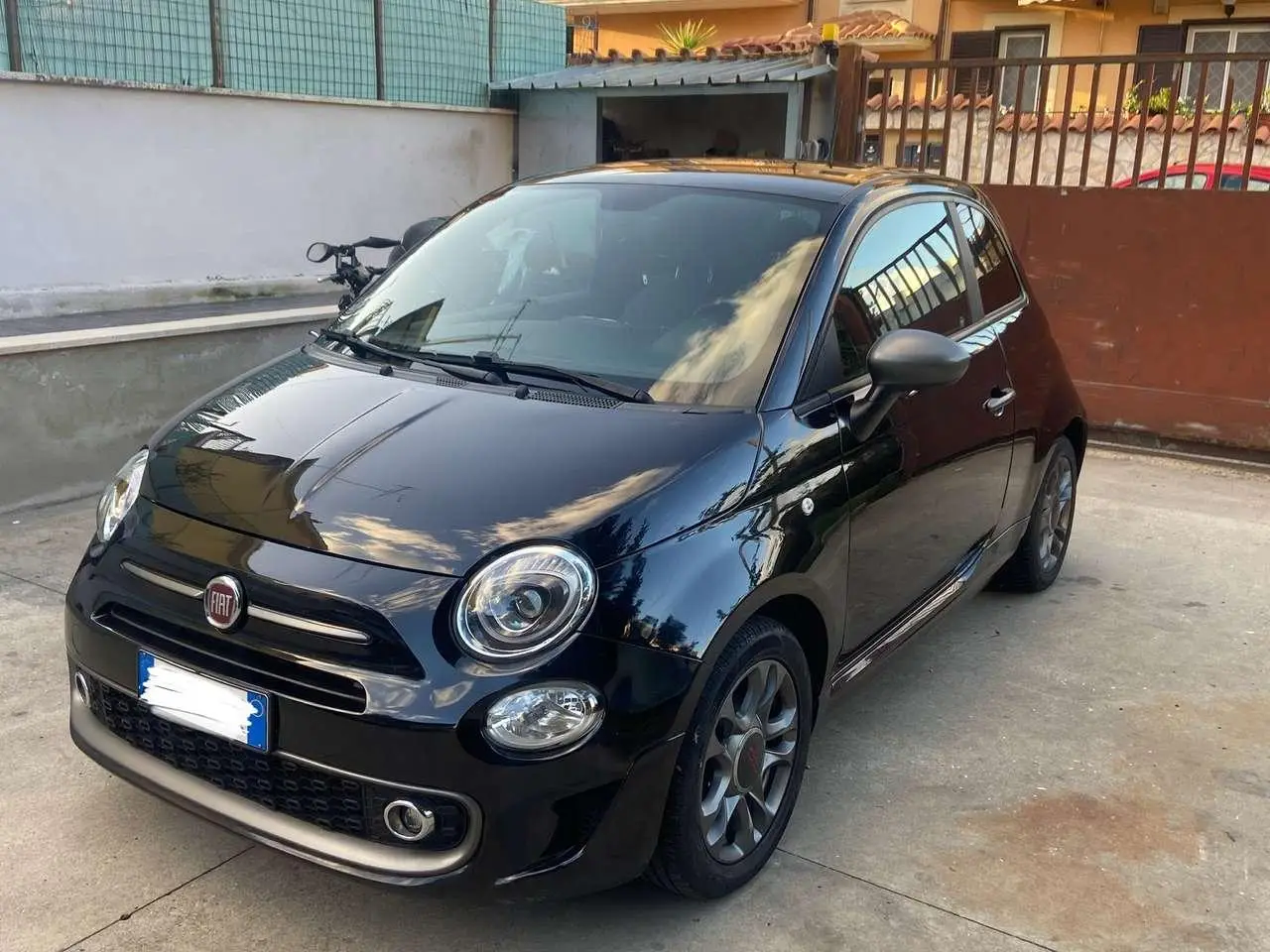 Photo 1 : Fiat 500 2018 GPL