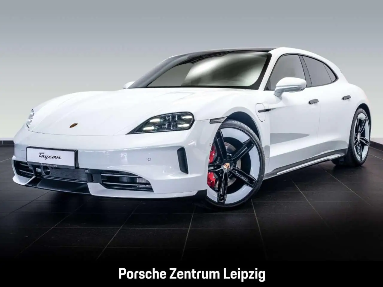 Photo 1 : Porsche Taycan 2024 Électrique