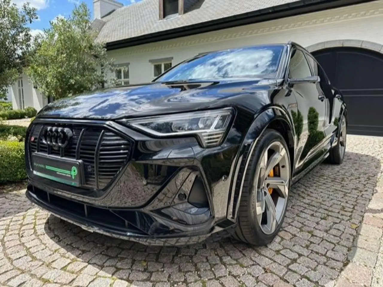 Photo 1 : Audi E-tron 2022 Électrique