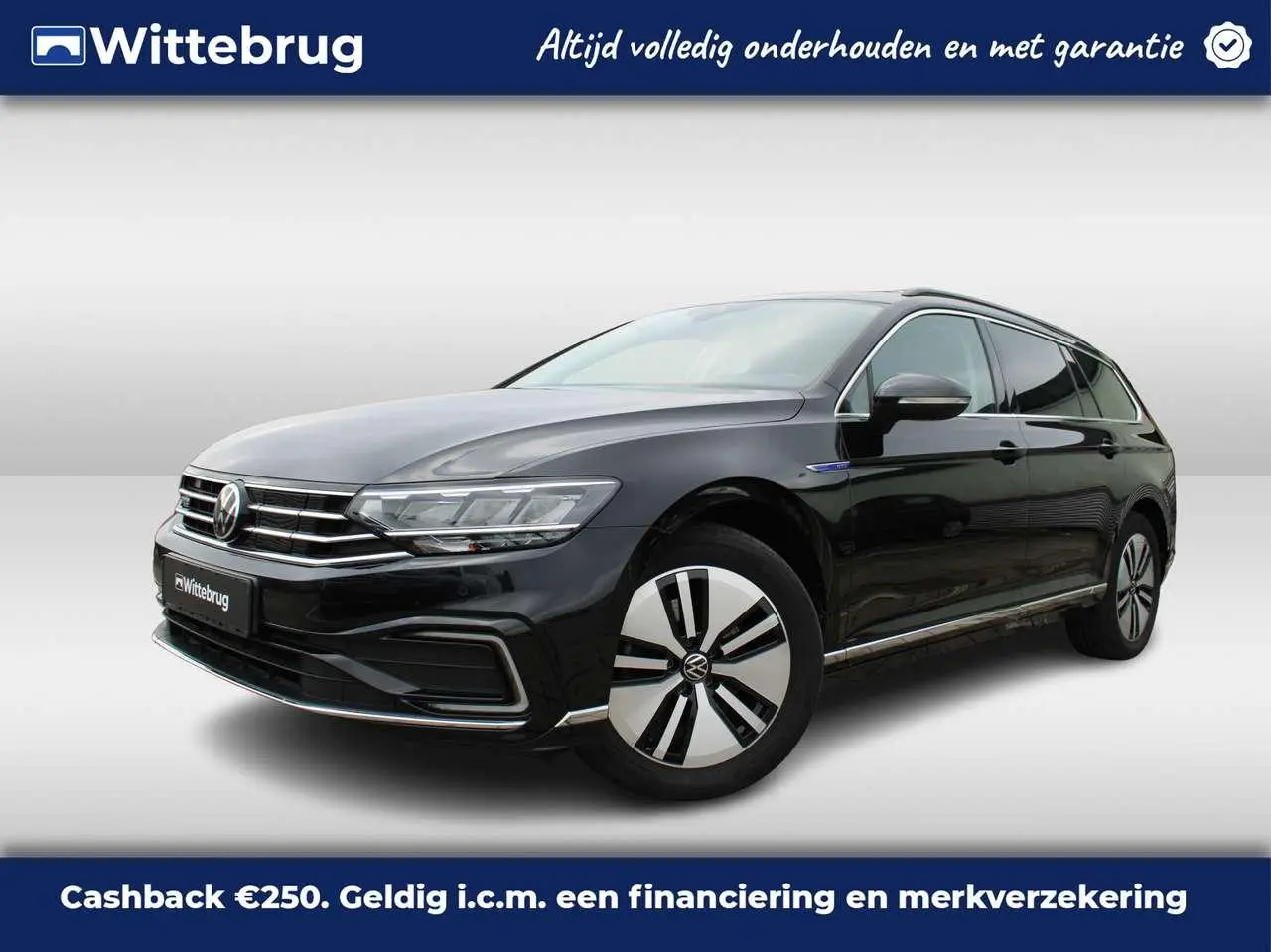 Photo 1 : Volkswagen Passat 2020 Hybrid